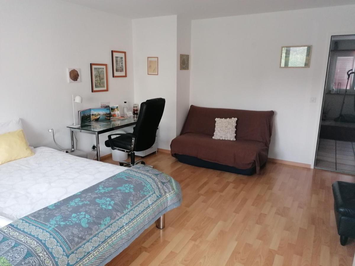 Frenkendorf Konditor B & B מראה חיצוני תמונה